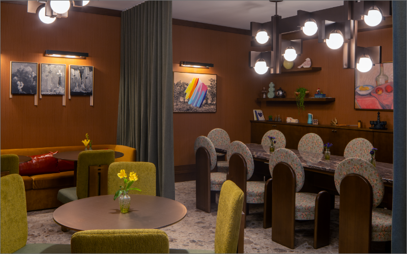 VYNE Restaurant & Bar VYNE Restaurant & Bar